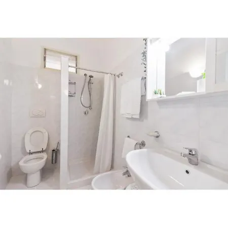 Center With Kitchen *